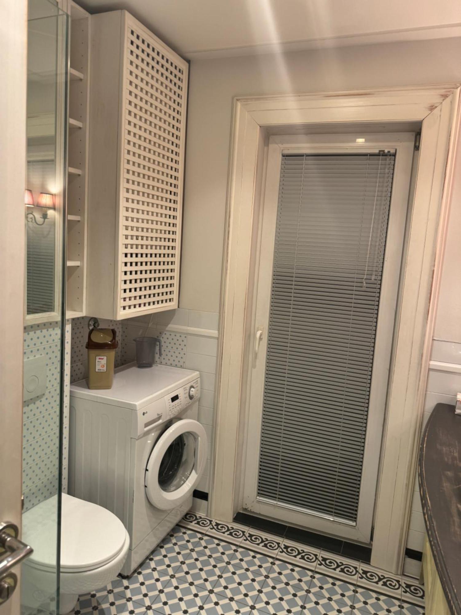 Tekija Central Stay Apartment Сараево Екстериор снимка