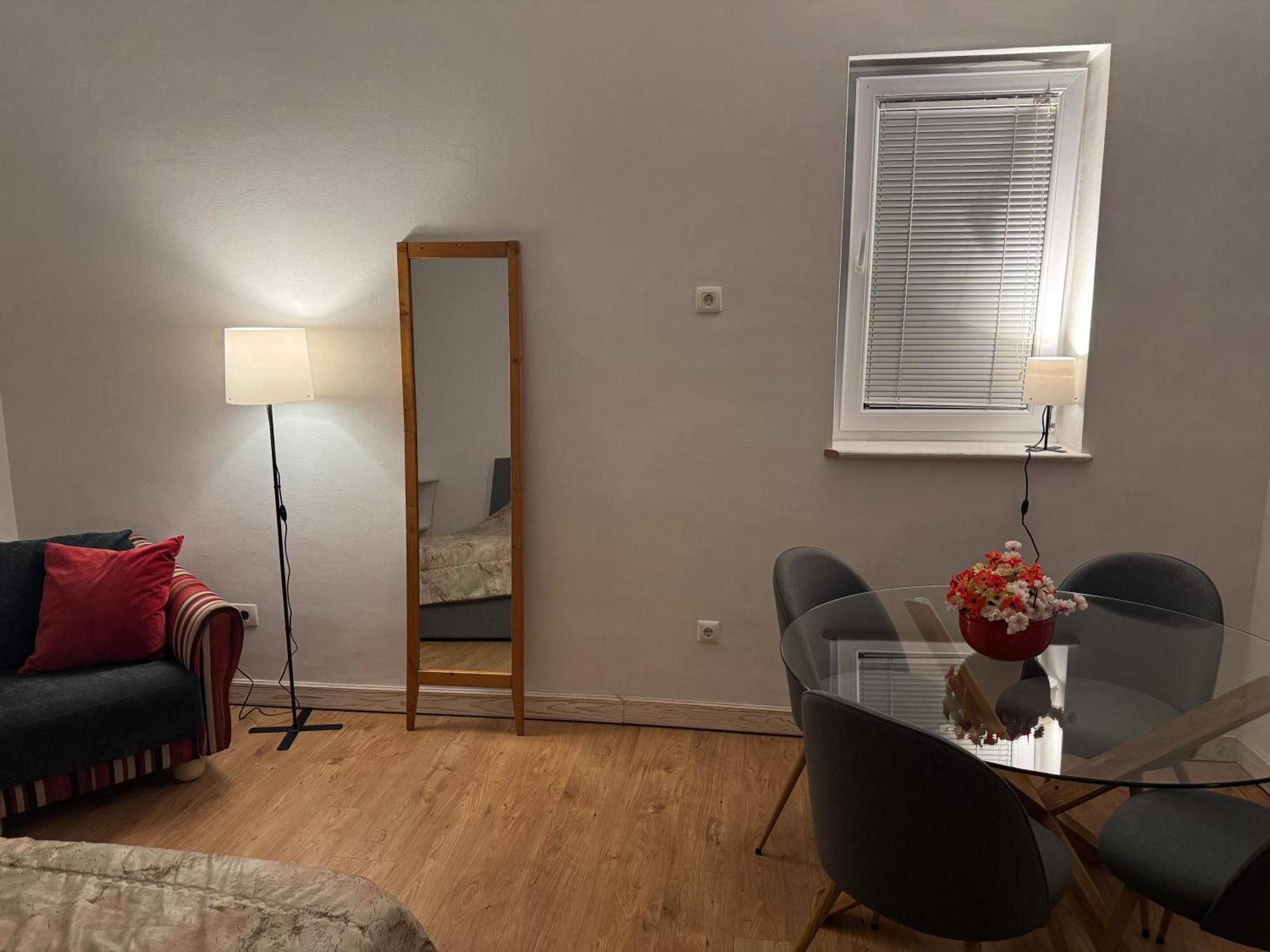 Tekija Central Stay Apartment Сараево Екстериор снимка